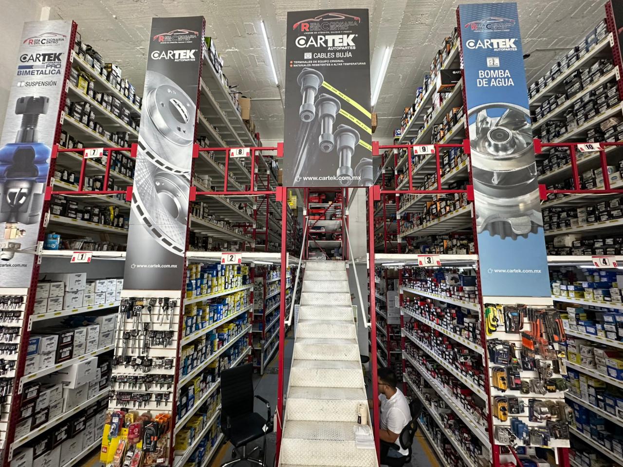 Almacén de refacciones Refaccionaria del Centro